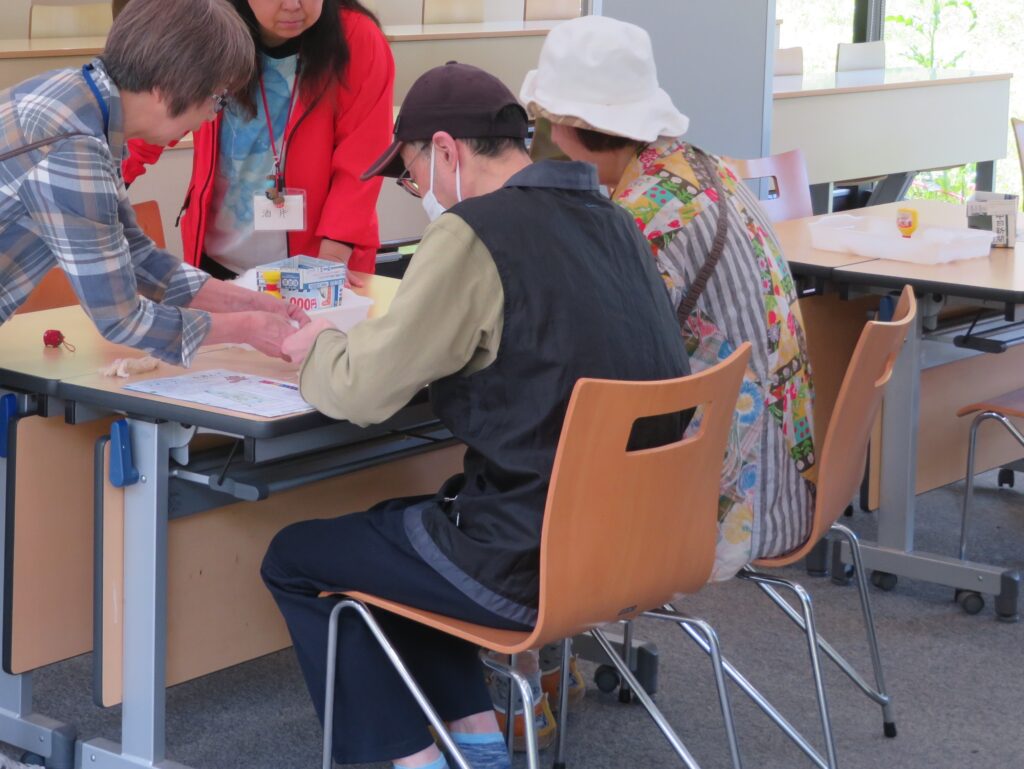 森先案内人 あべまきの会